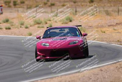 media/May-31-2025-CalClub SCCA (Sat) [[2c1a04e1ee]]/Qualifying/Group 2/Turn 4/